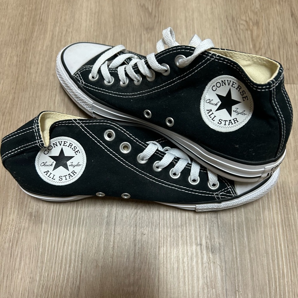 Converse Chuck Taylor High Tops Women Black